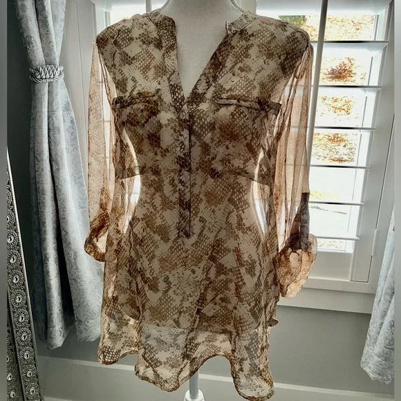 Sheer Animal Print Apt 9 Top - Picture 1 of 5